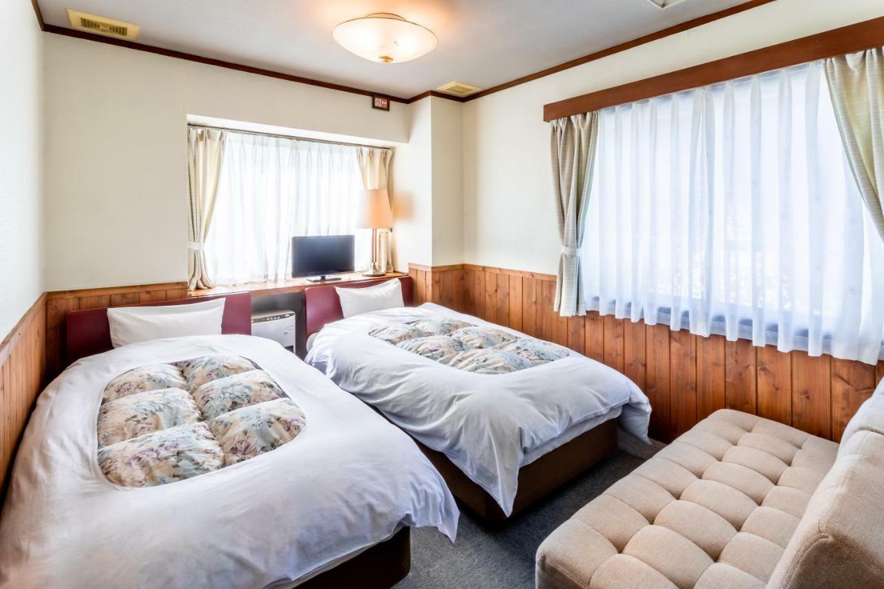 Community House Tyrolien Ξενοδοχείο Χακούμπα Εξωτερικό φωτογραφία